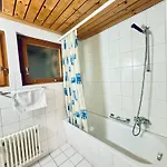 Ski-ferienwohnung Fuer Gruppen & Familien, Grueenistrasse 21, 7270 Davos Platz *