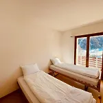 Ski-ferienwohnung Fuer Gruppen & Familien, Grueenistrasse 21, 7270 Davos Platz Bolgen