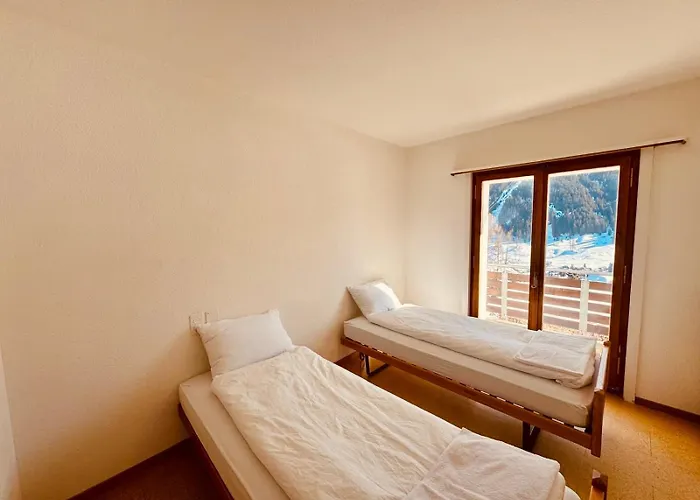 Ski-ferienwohnung Fuer Gruppen & Familien, Grueenistrasse 21, 7270 Davos Platz Bolgen